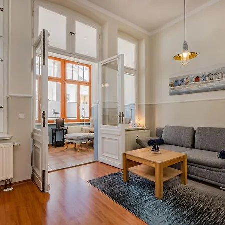 Appartement Kaisers Vis A Vis - 06 *